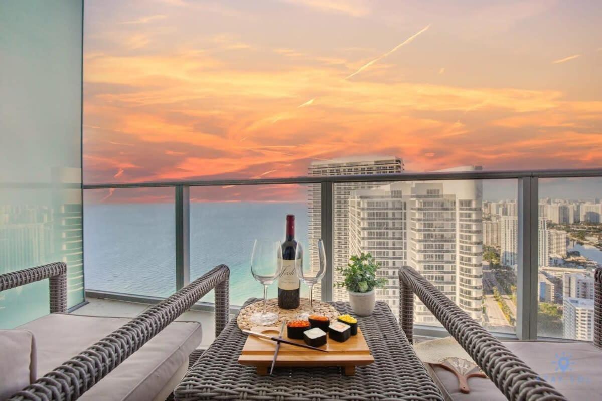 Апартаменти Upper Level Penthouse - Amazing Views Beach & Intracoastal Голлівуд Екстер'єр фото